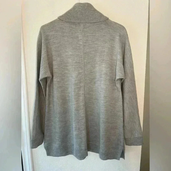 TALBOTS Gray Merino Wool Sweater Turtleneck Pockets Dolman Black Label Small NWT - Picture 6 of 9